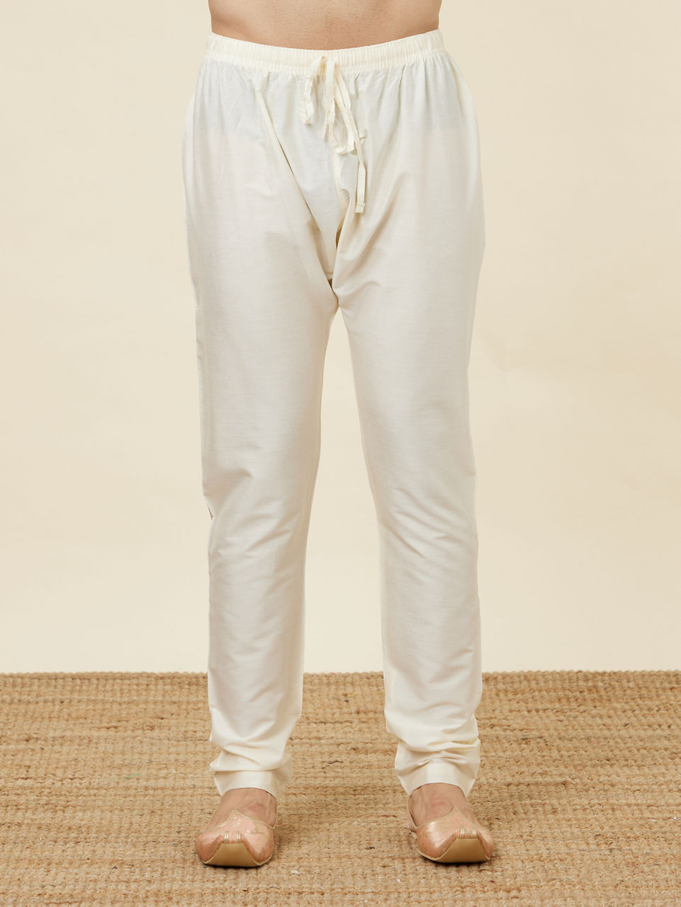 Manyavar Men Burnt Pink Self Patterned Kurta Set