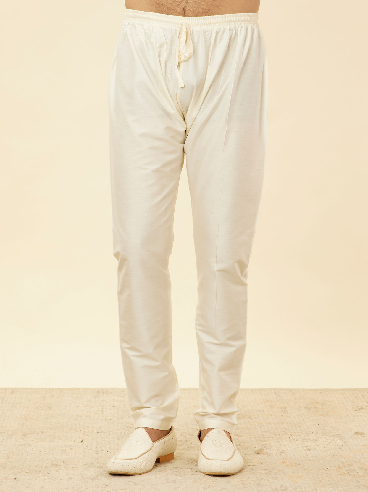Manyavar Men Pristine White Self Patterned Kurta Set