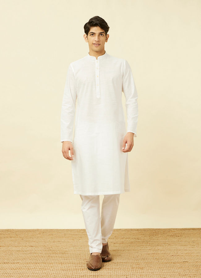 Manyavar Men Light Cream Kurta Set image number 2