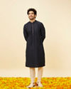 alt message - Manyavar Men Navy Blue Shimmery Lattice Patterned Kurta Set image number 2