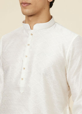 alt message - Manyavar Men Embellished Warm White Kurta Pajama image number 1