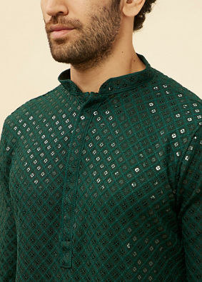 alt message - Manyavar Men Forest Green Chikankari Embroidered Sequined Kurta Set image number 1