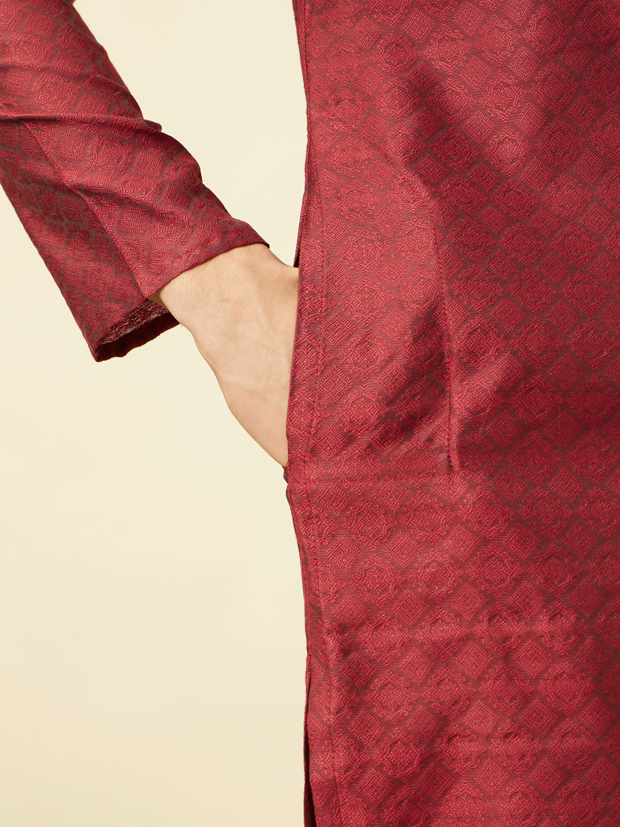 Manyavar Men Maroon Floral Jaal Patterned Kurta Set