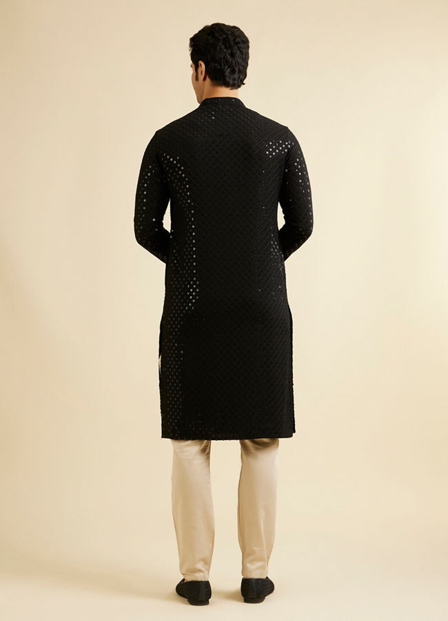 alt message - Manyavar Men Midnight Black Chikankari Embroidered Sequinned Kurta Set image number 4