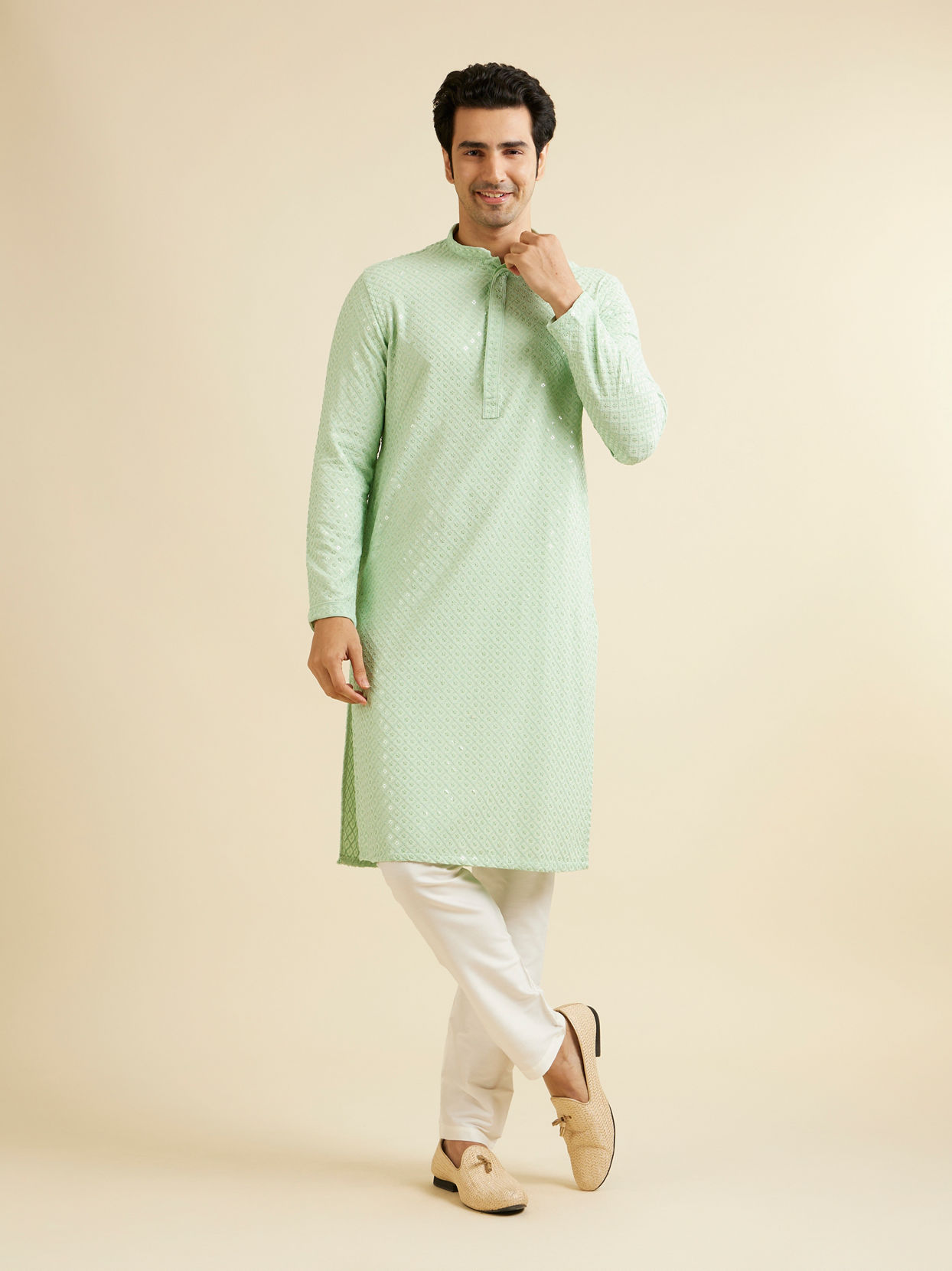 alt message - Manyavar Men Light Mid Green Chikankari Embroidered Sequinned Kurta Set image number 2