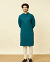 alt message - Manyavar Men Teal Blue Chikankari Patterned Kurta Set image number 2