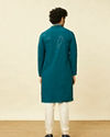 alt message - Manyavar Men Teal Blue Chikankari Patterned Kurta Set image number 5