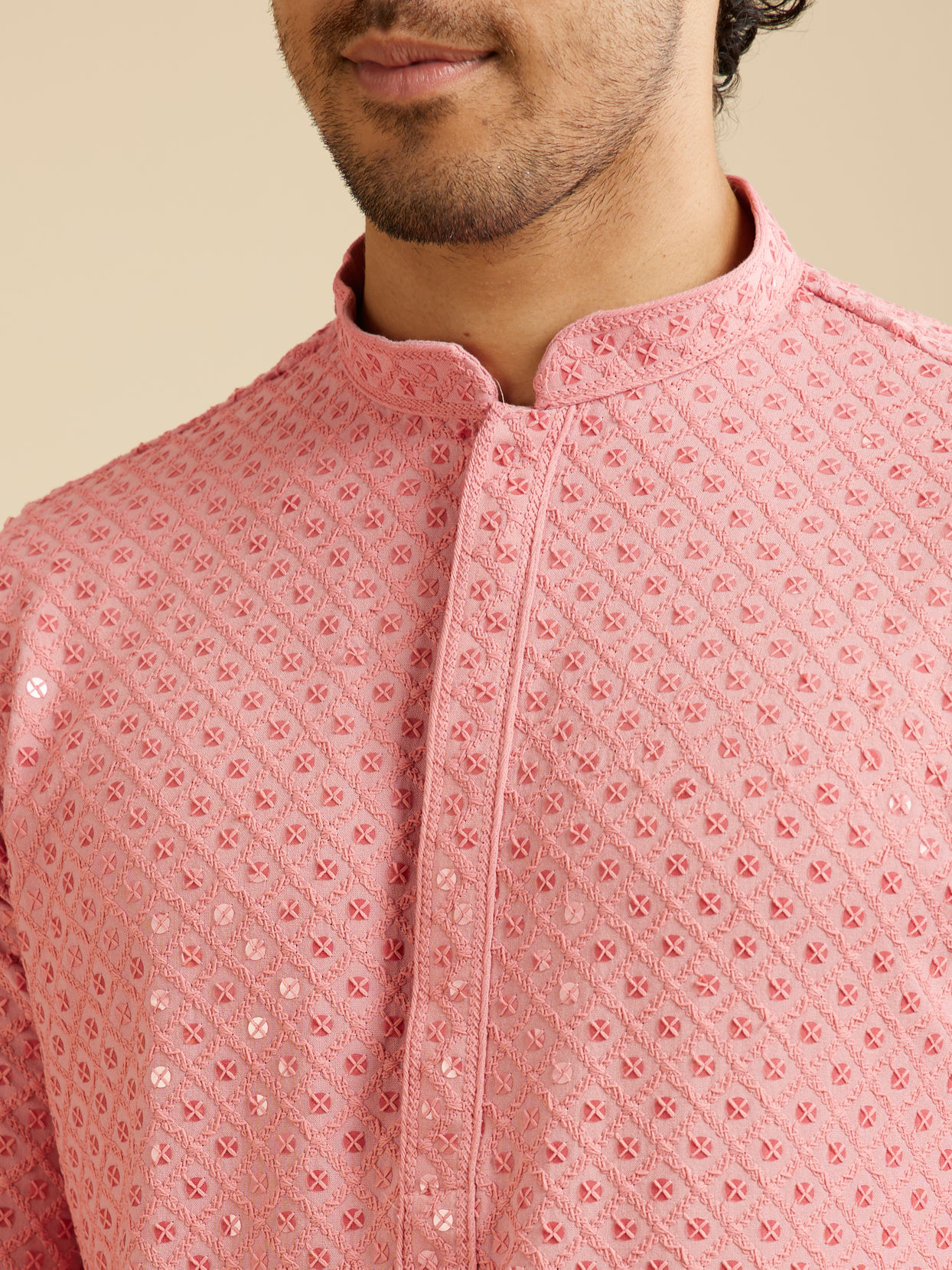 alt message - Manyavar Men Coral Pink Chikankari Embroidered Sequinned Kurta Set image number 1