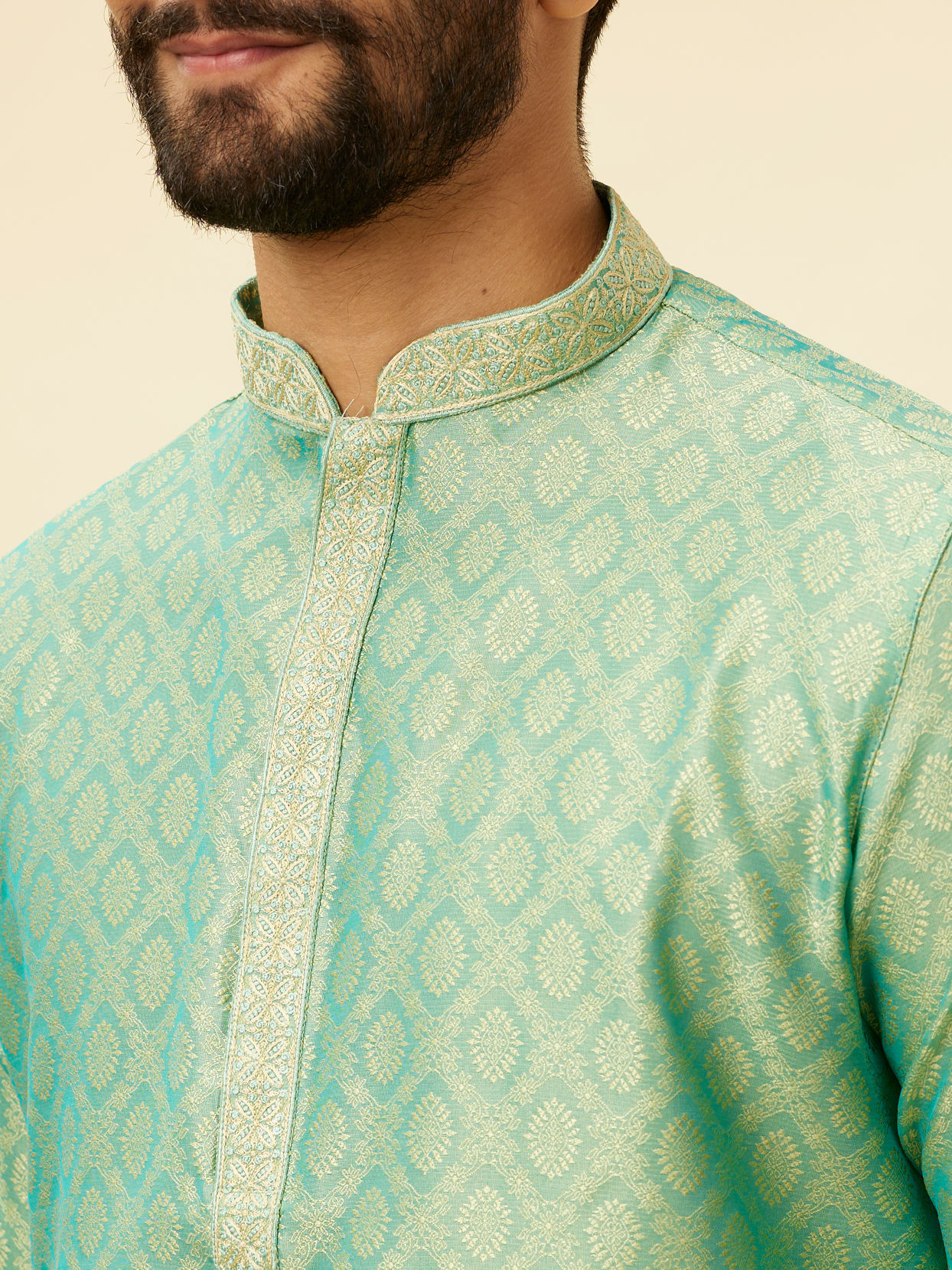 Manyavar Men Mint Green Shankh Motif Kurta Set image number 1