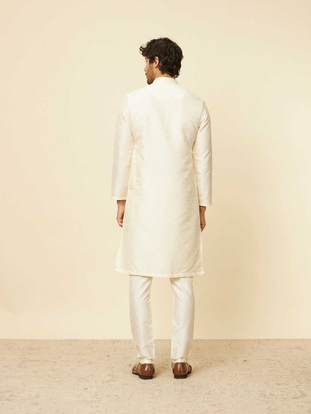 Manyavar Men Cream Grid Patterned Kurta Set