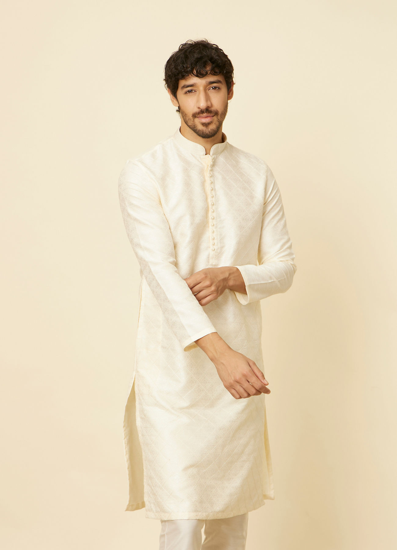 Manyavar Men Cream Grid Patterned Kurta Set