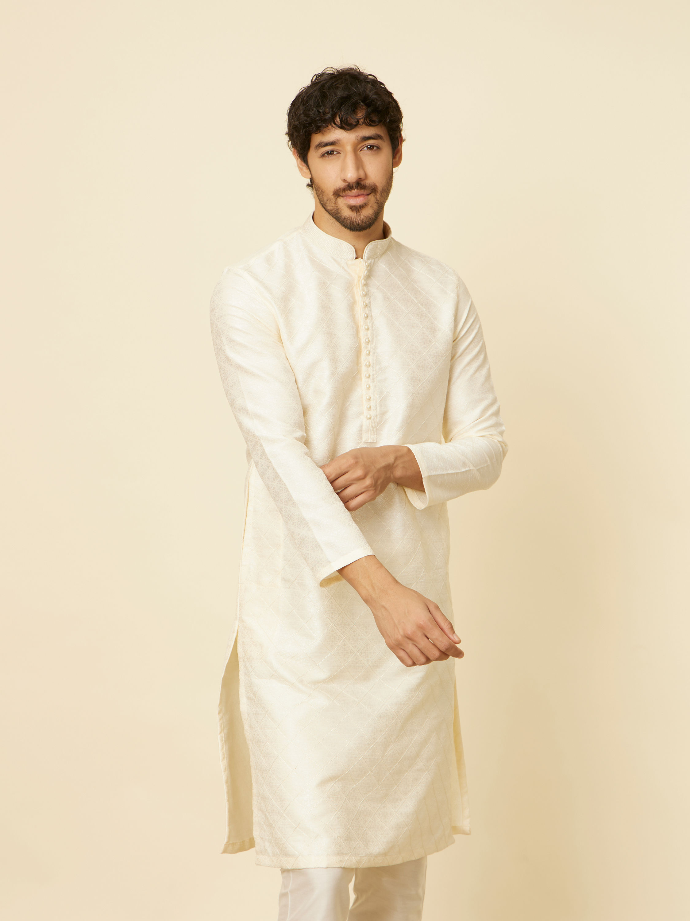 Manyavar Men Cream Grid Patterned Kurta Set