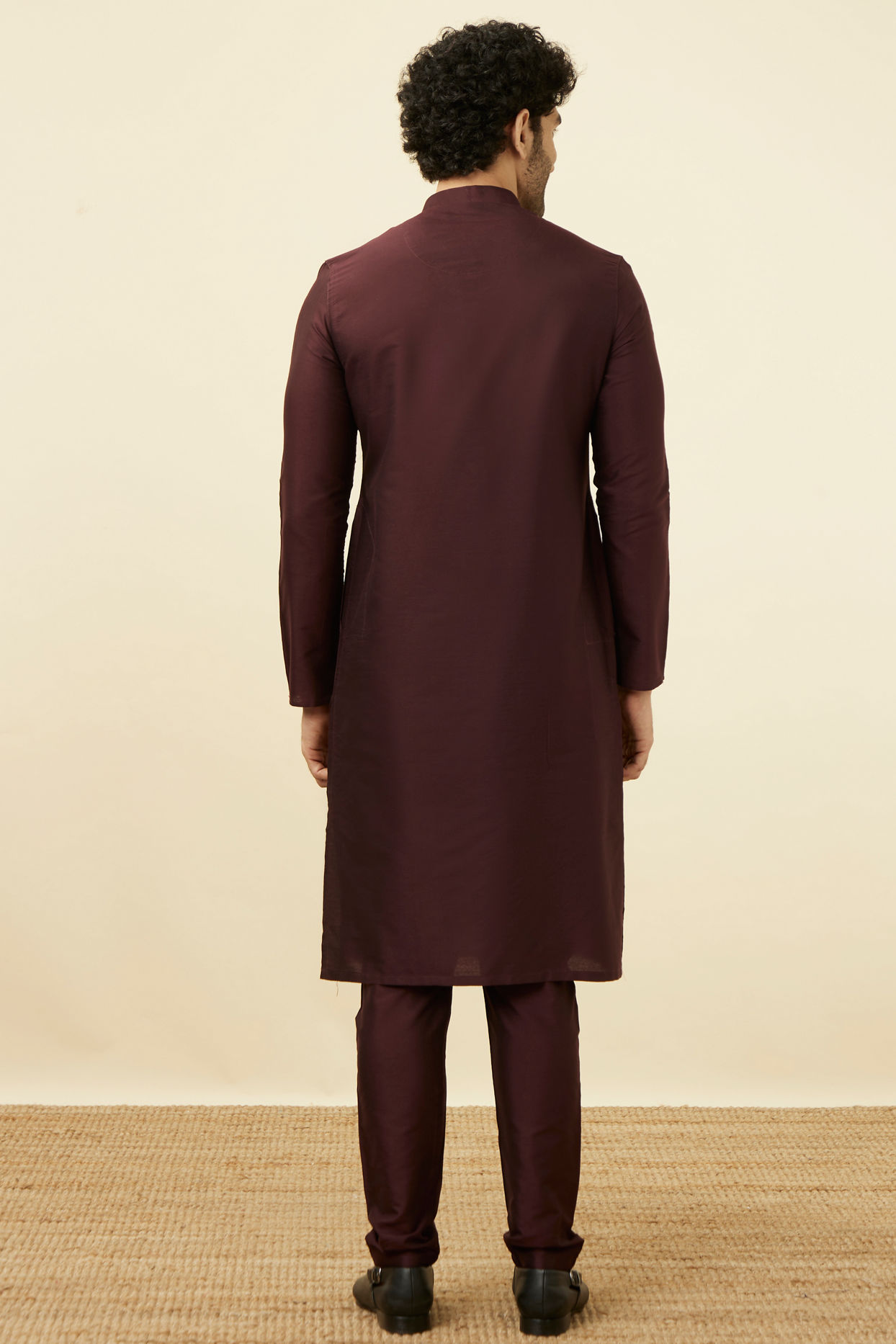 Manyavar Men Windsor Wine Plain Kurta Set image number 5