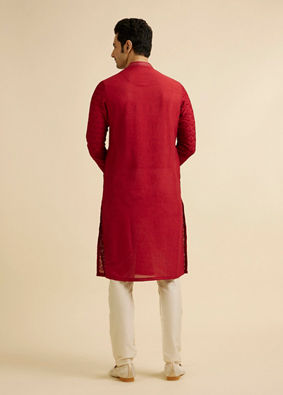 alt message - Manyavar Men Red Medallion Patterned Kurta Set with Rhinestones image number 4