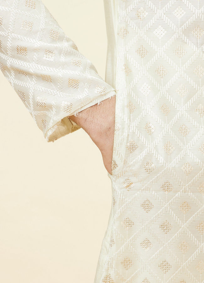 Manyavar Men Pastel Green Kolam Motif Kurta Set