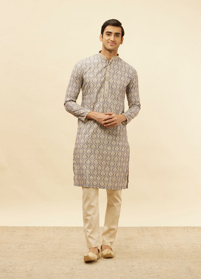 alt message - Manyavar Men Light Purple Jaal Printed Kurta Set image number 2