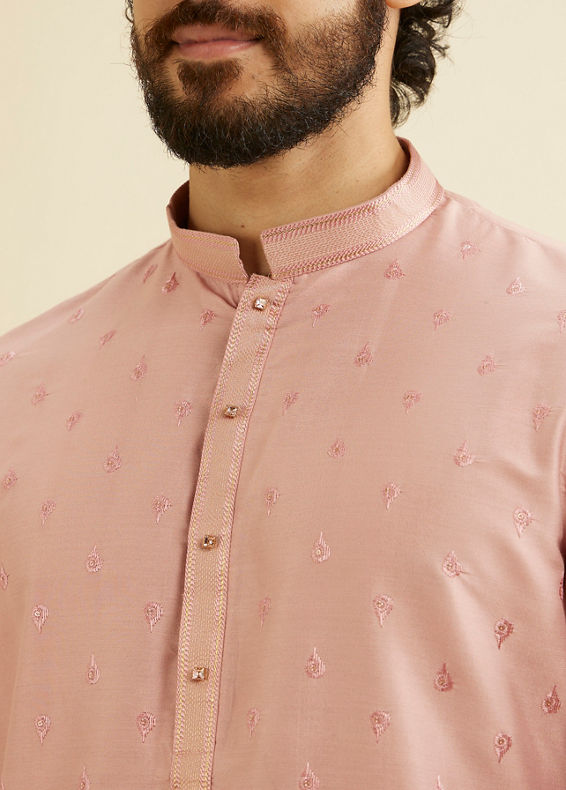 Manyavar Men Millenial Pink Ditsy Floral Printed Kurta Set