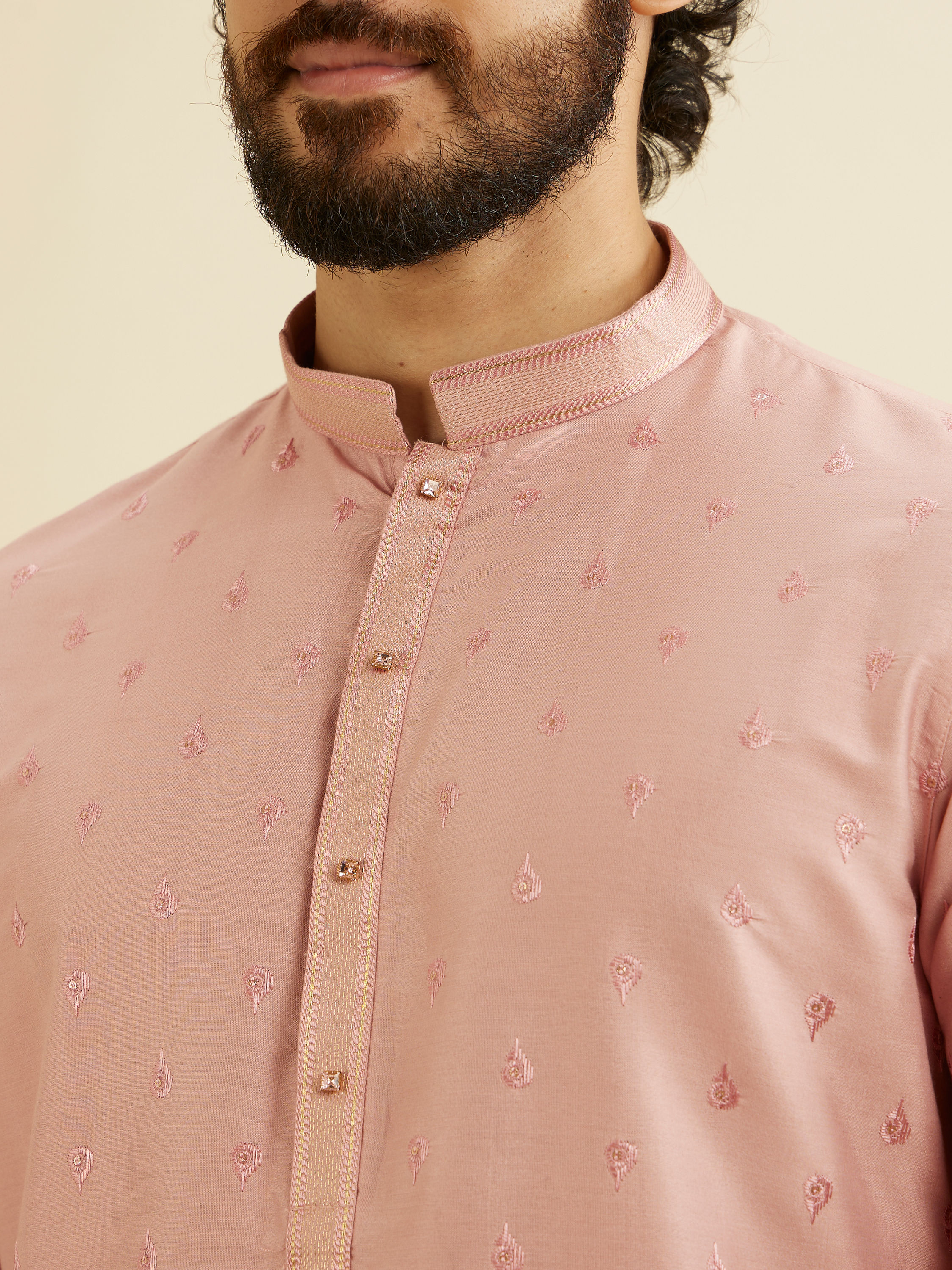 Manyavar Men Millenial Pink Ditsy Floral Printed Kurta Set