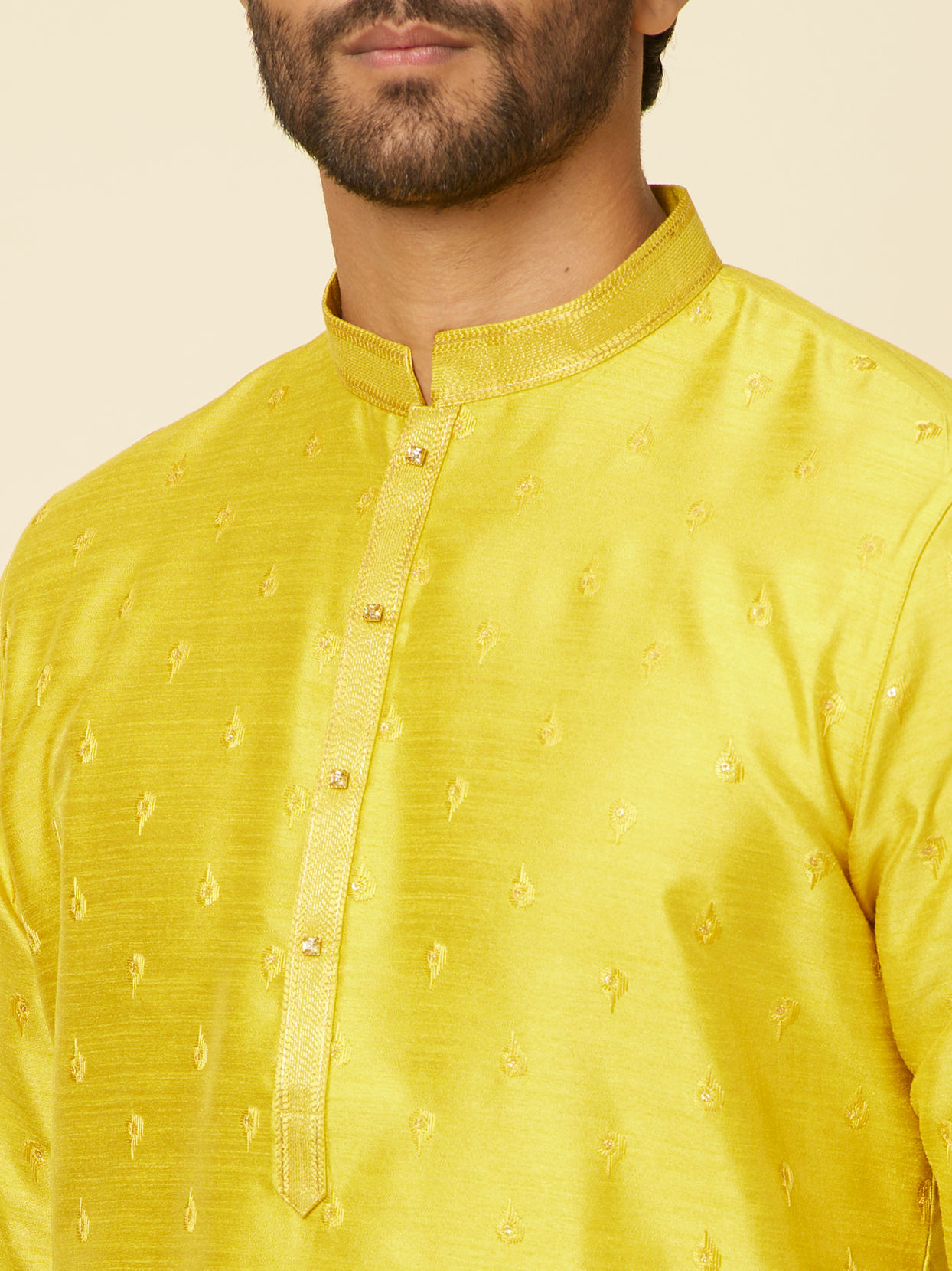 alt message - Manyavar Men Mustard Yellow Ditsy Floral Printed Kurta Set image number 1