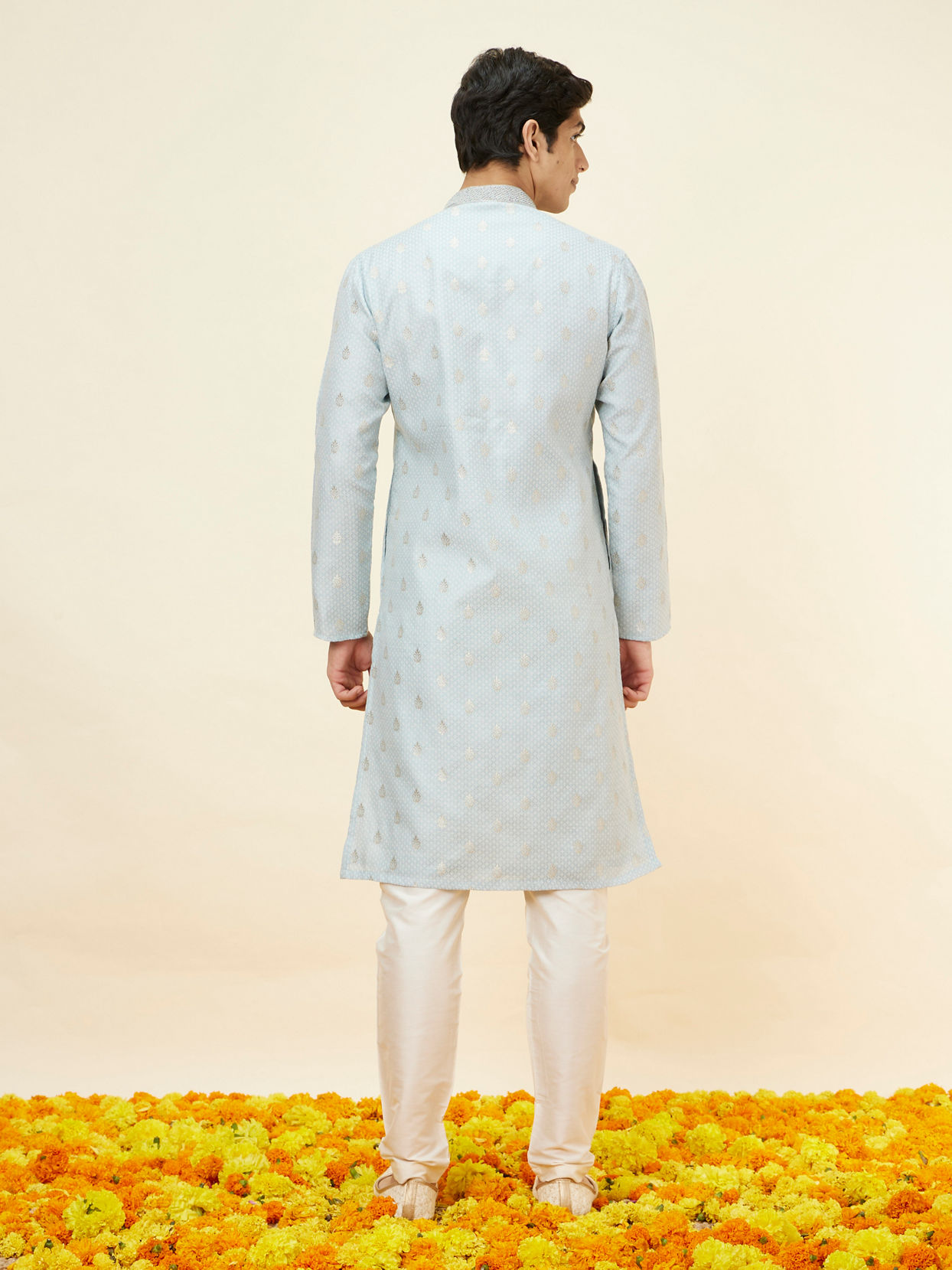 alt message - Manyavar Men Powder Blue Buta Motif Kurta Set image number 5