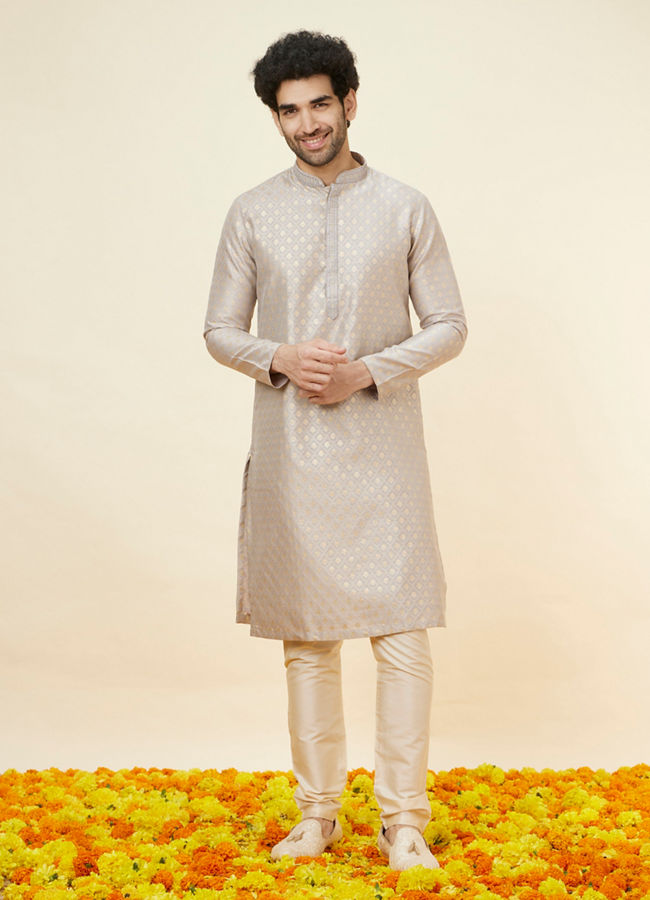 alt message - Manyavar Men Light Lilac Buta Motif Kurta Set image number 2