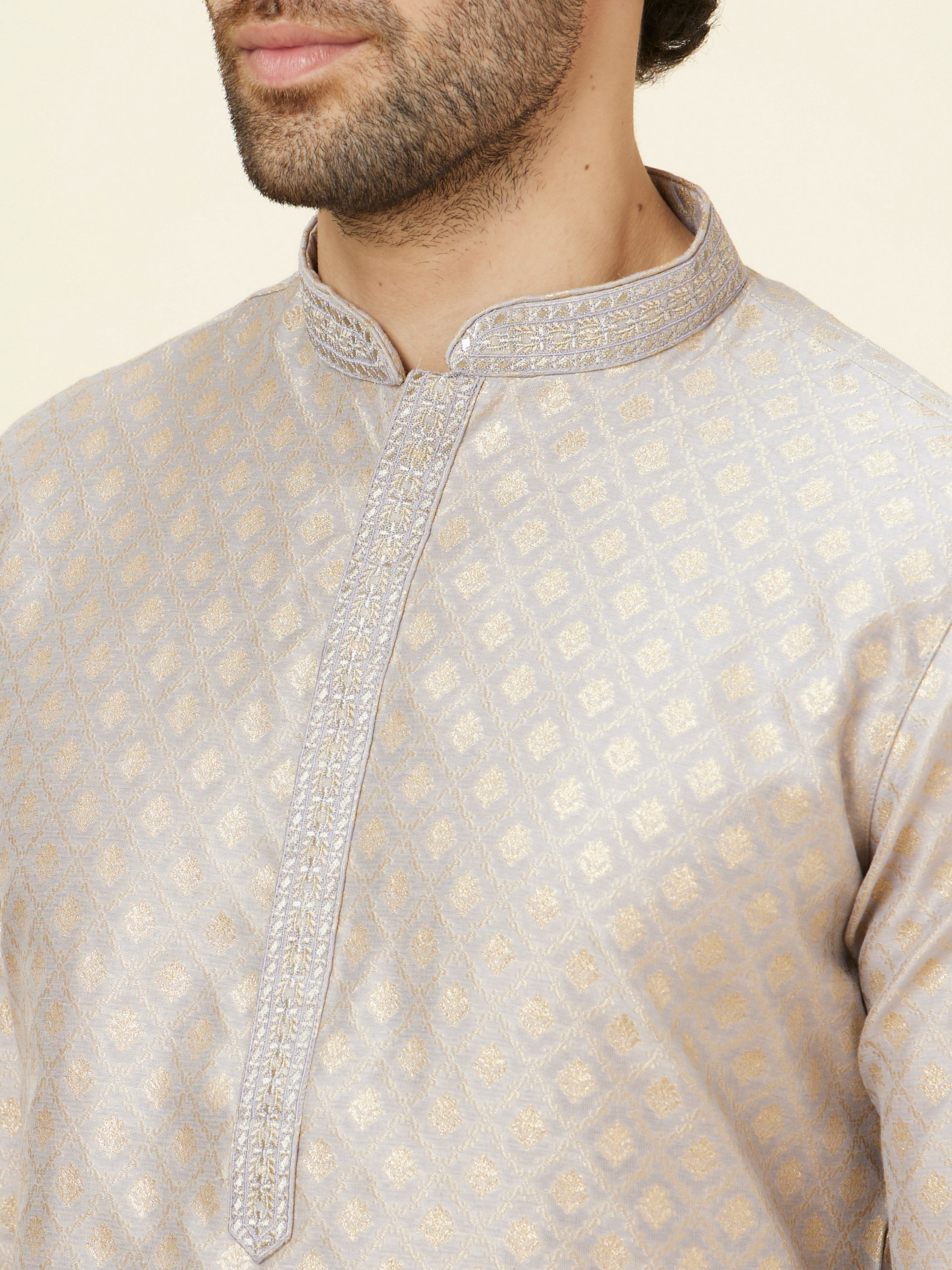 Manyavar Men Light Lilac Buta Motif Kurta Set