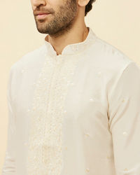 Manyavar Men Pearl White Bel Buti Embroidered Kurta Set
