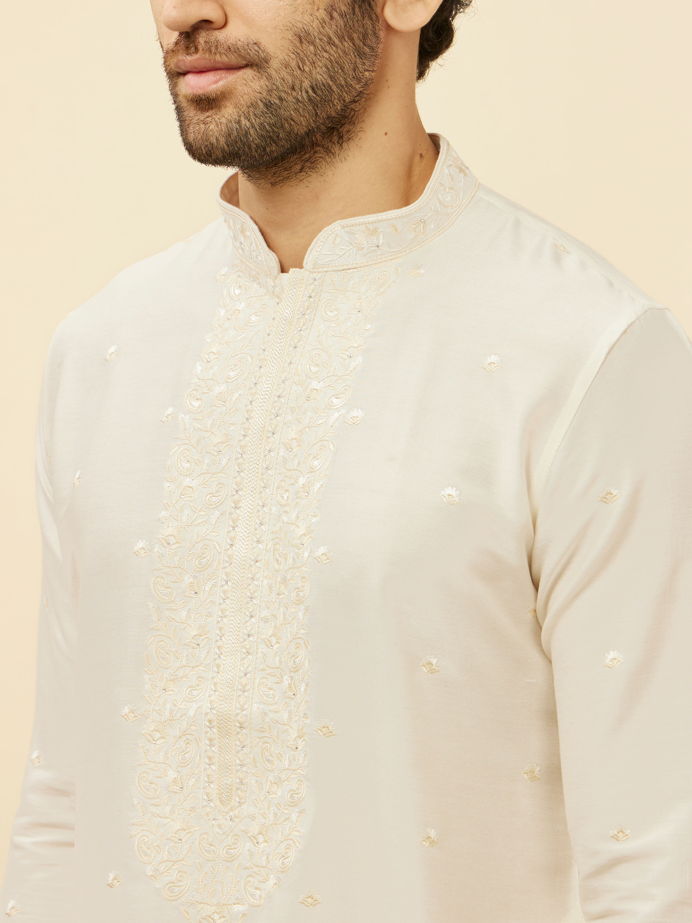 Manyavar Men Pearl White Bel Buti Embroidered Kurta Set