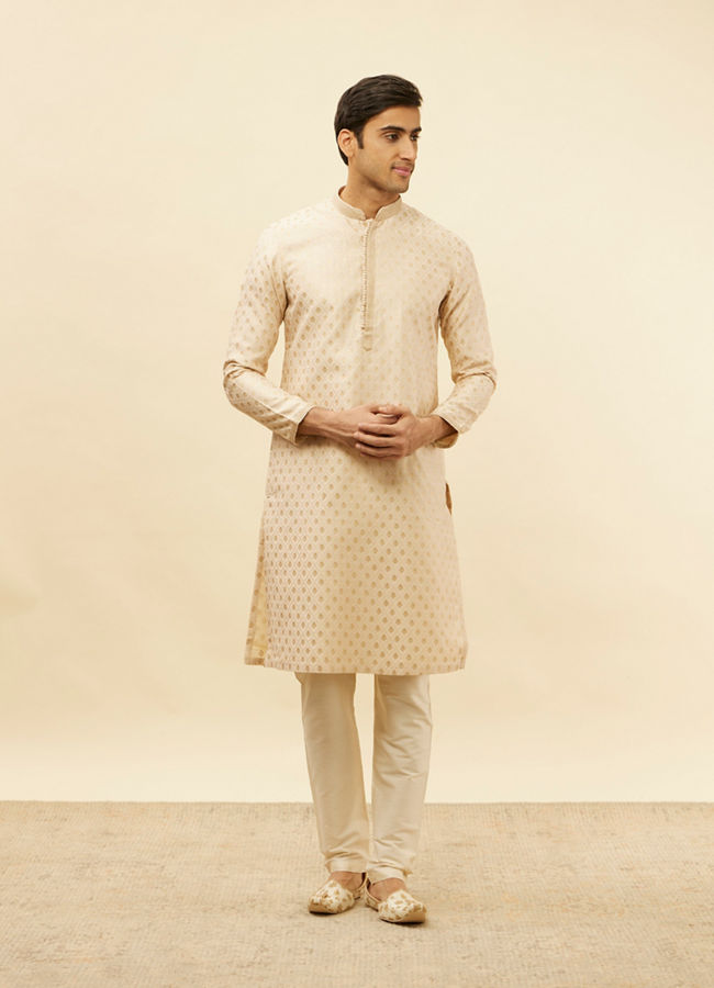 alt message - Manyavar Men Golden Beige Buta Patterned Kurta Set image number 2