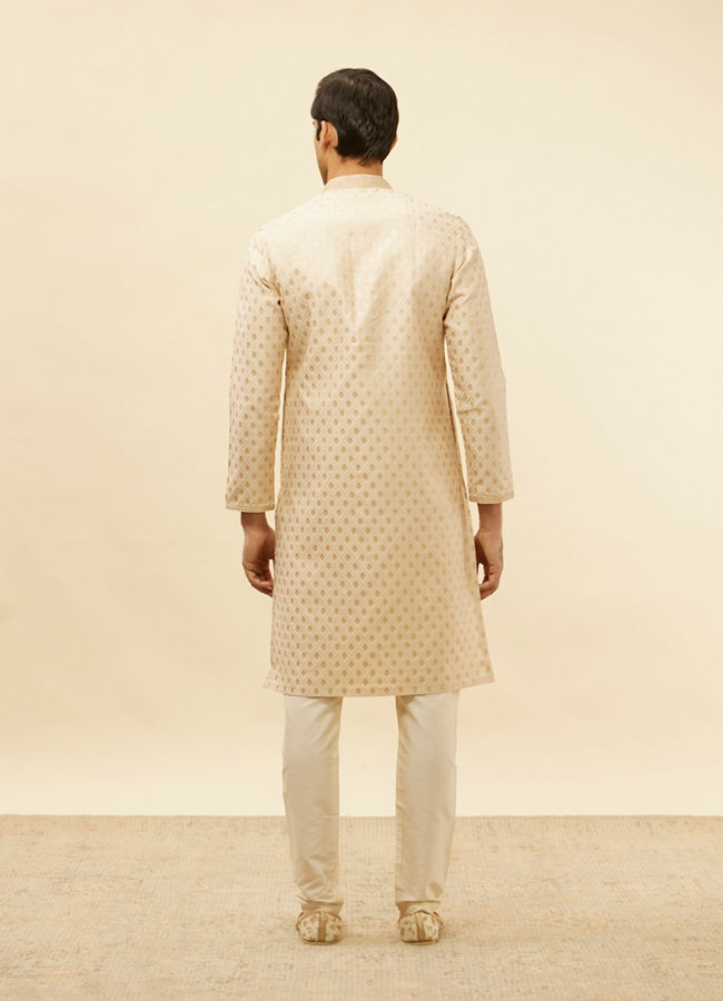 alt message - Manyavar Men Golden Beige Buta Patterned Kurta Set image number 5