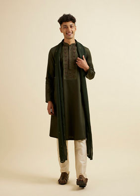 alt message - Manyavar Men Dark Blue Embroidered Kurta Set image number 2