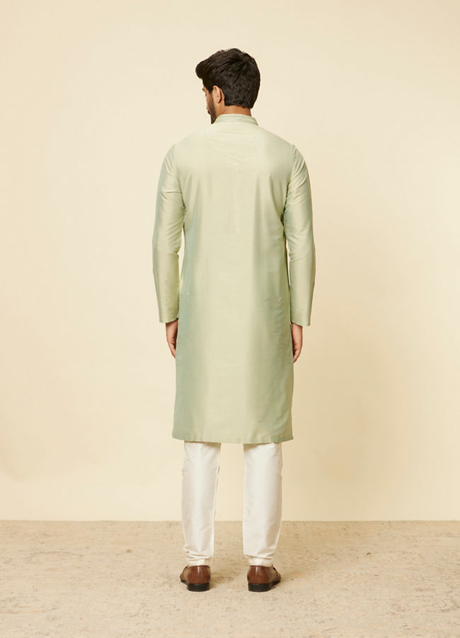 Manyavar Men Light Mid Green Kurta Set