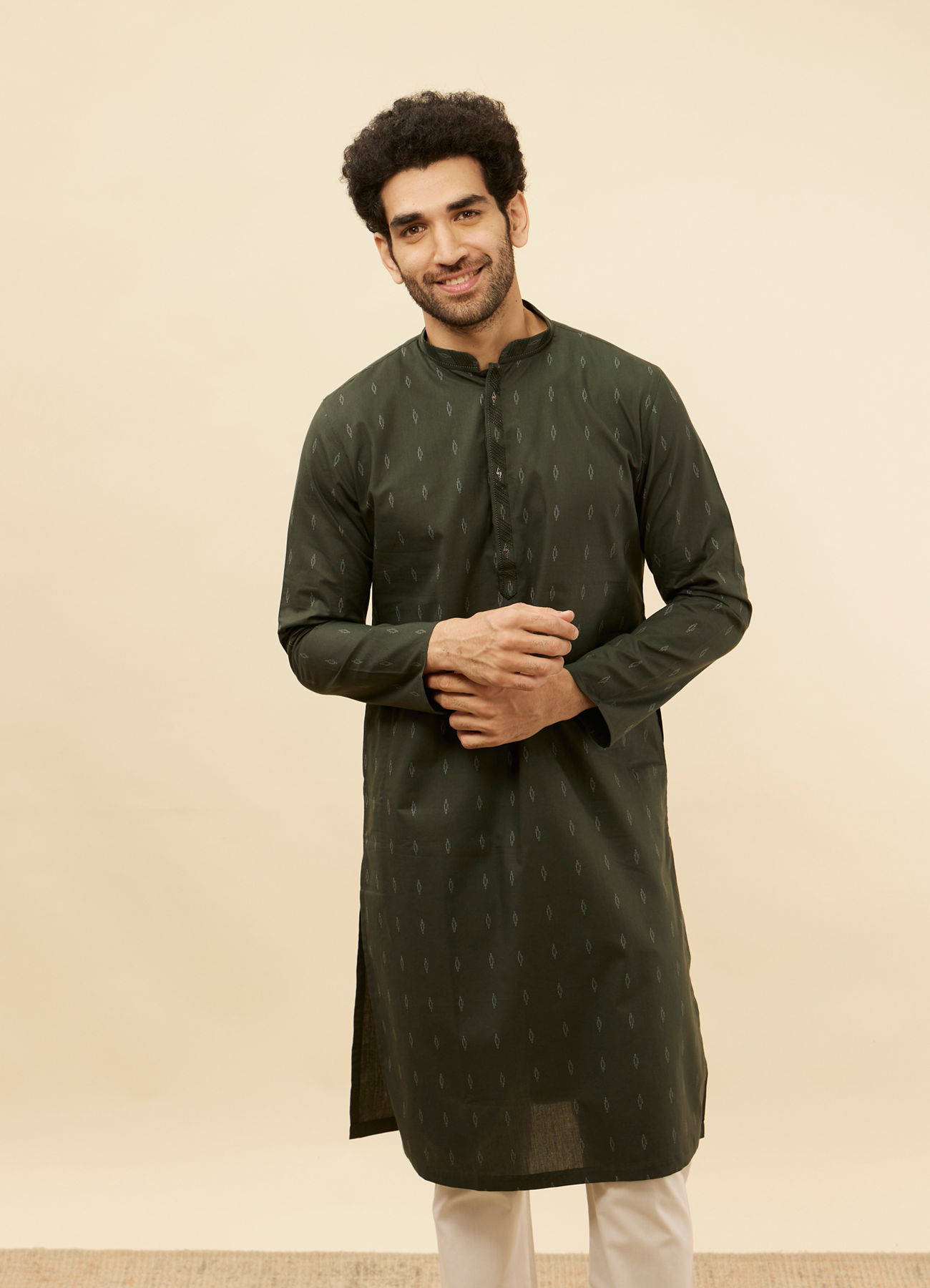 Manyavar Men Forest Green Diamond Printed Kurta Set