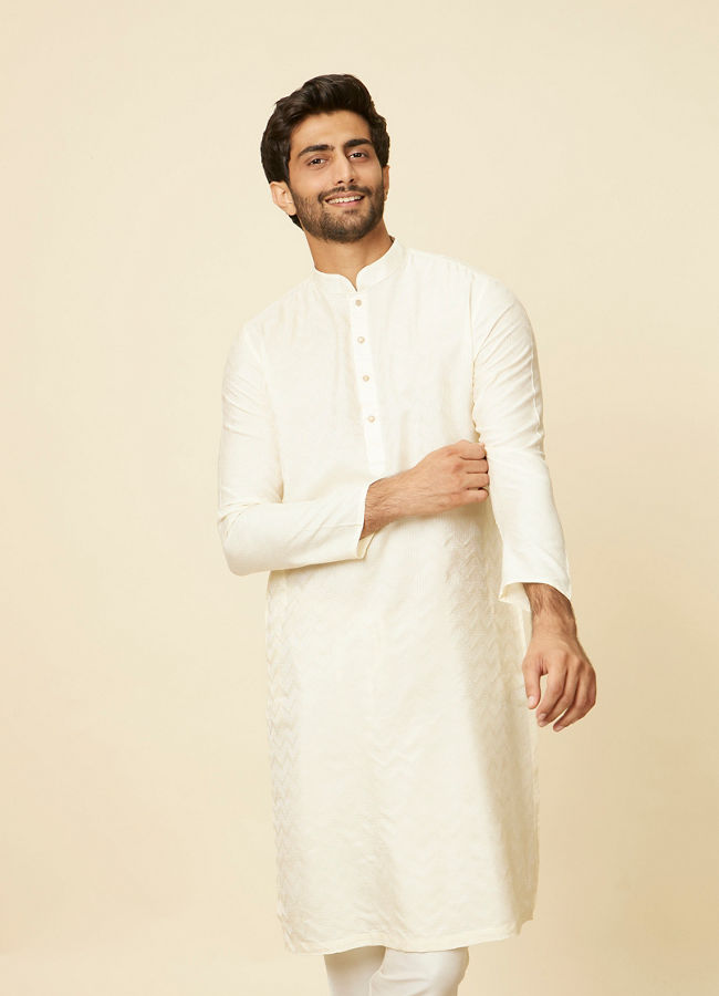 alt message - Manyavar Men Cream Ikat Patterned Kurta Set image number 0