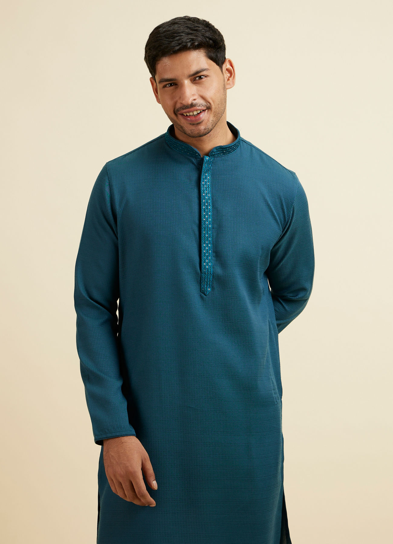 Manyavar Men Teal Blue Plain Kurta Set