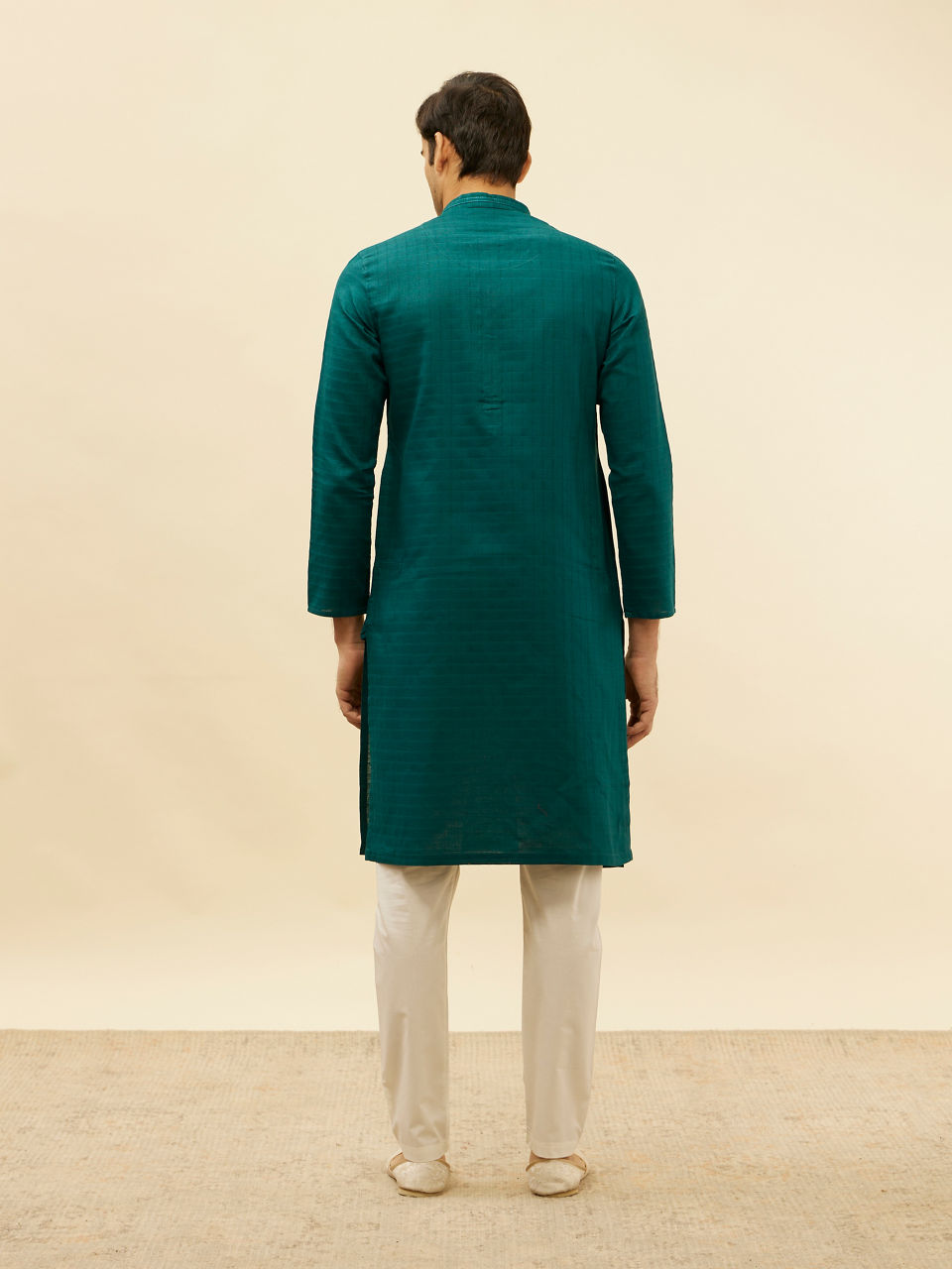 Manyavar Men Teal Blue Windowpane Checks Self Patterned Kurta Set