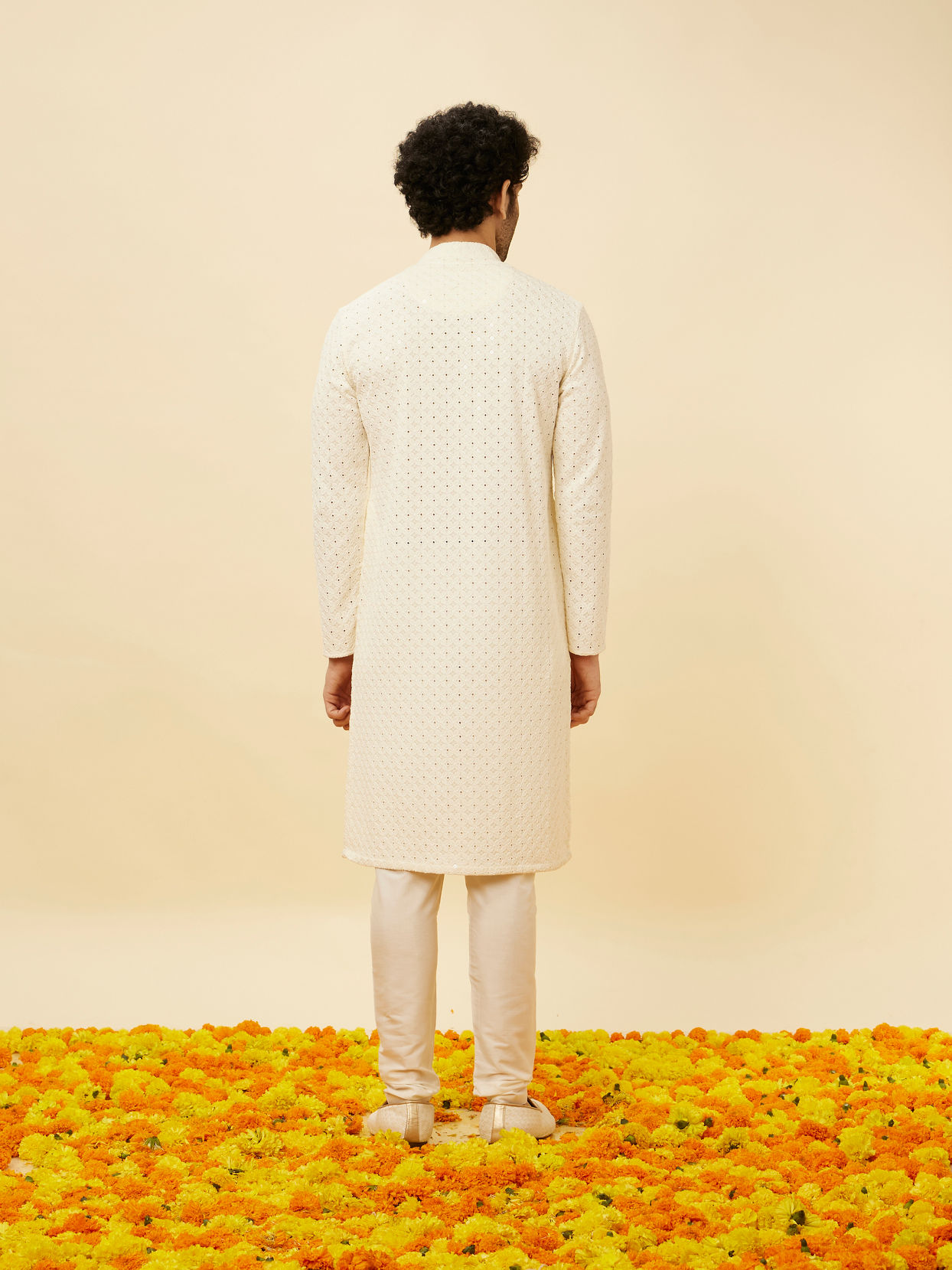 Manyavar Men Soft White Floral Sequin Embroidered Kurta Set