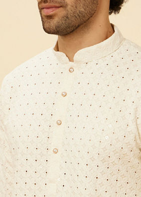 alt message - Manyavar Men Soft White Floral Sequin Embroidered Kurta Set image number 1