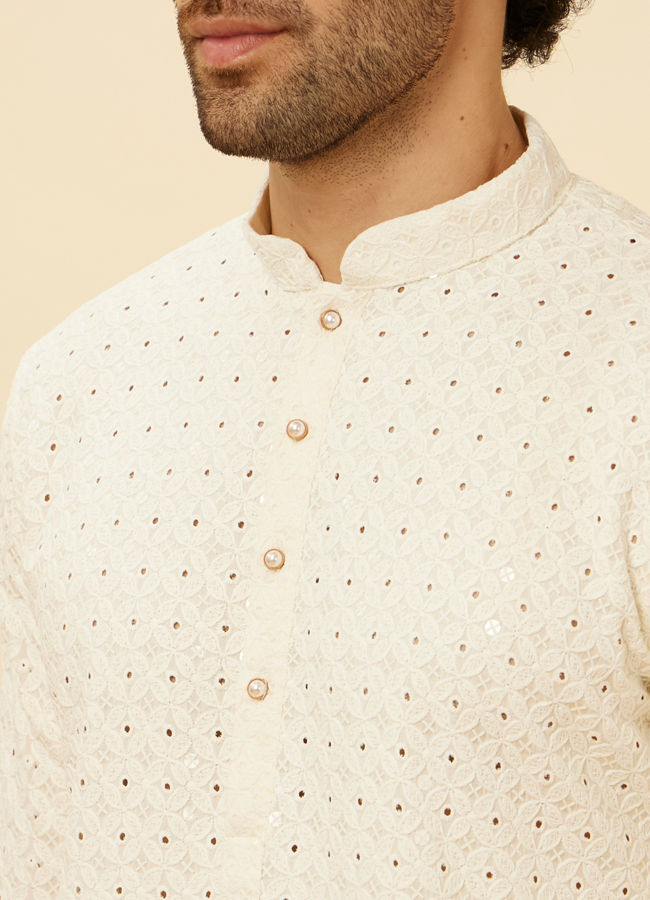 alt message - Manyavar Men Soft White Floral Sequin Embroidered Kurta Set image number 1