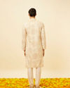 alt message - Manyavar Men Peach Beige Kaleidoscopic Patterned Kurta Set image number 5