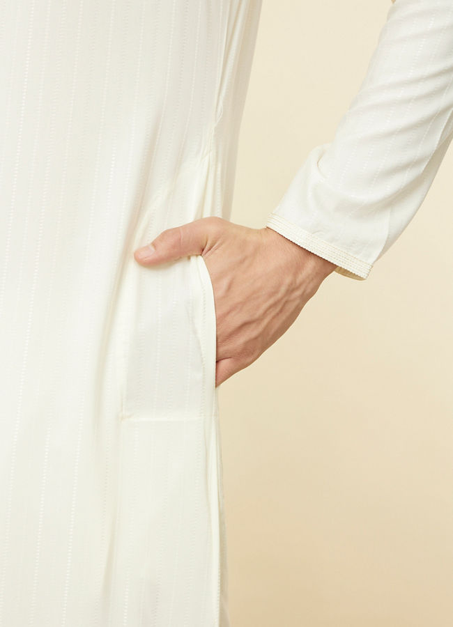 Manyavar Men Pearled Ivory White Linear Patterned Kurta Set