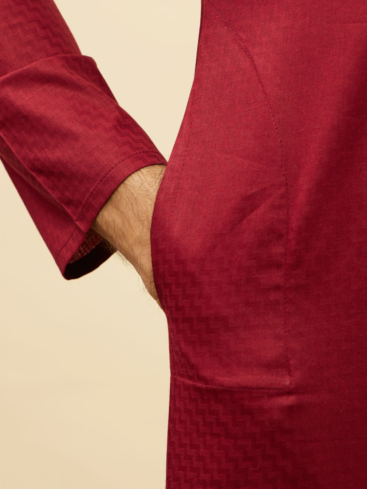 Manyavar Men Maroon Chevron Patterned Kurta Set