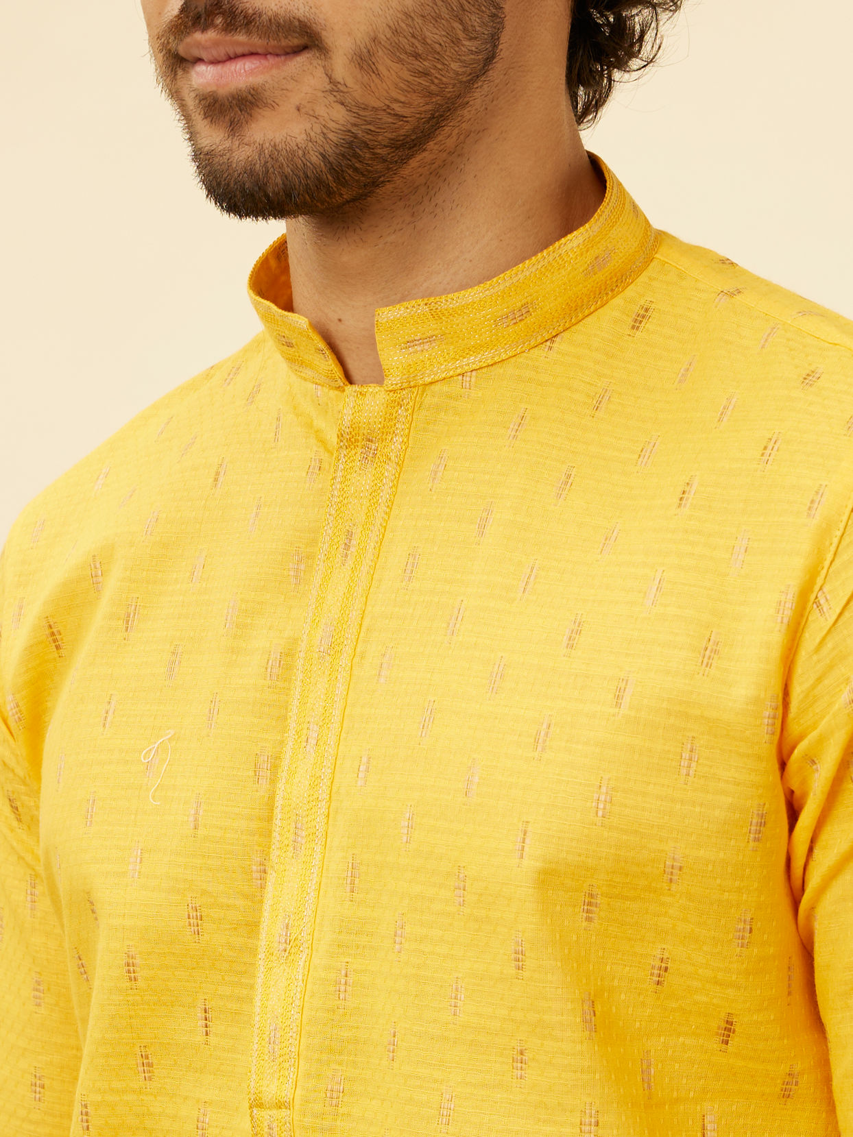 alt message - Manyavar Men Mustard Yellow Fern Buta Motif Patterned Kurta Set image number 1