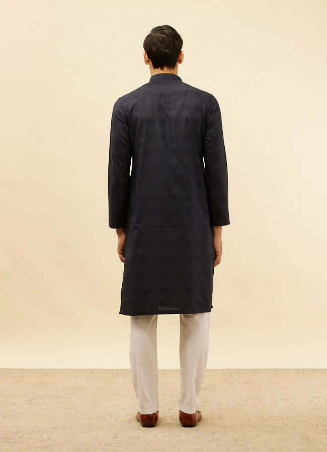 alt message - Manyavar Men Dark Blue Self Patterned Kurta Set image number 5