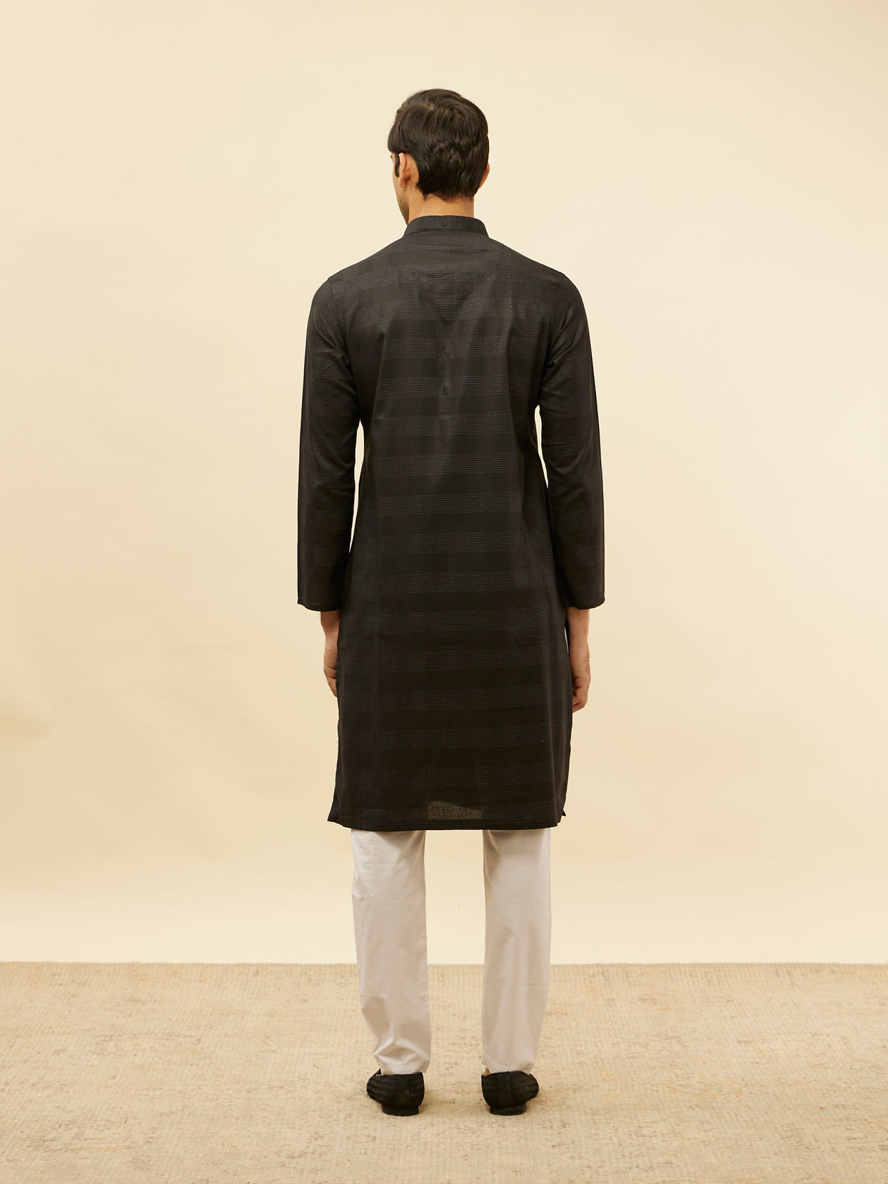 alt message - Manyavar Men Coal Black Self Patterned Kurta Set image number 5