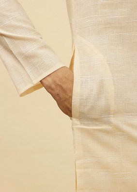 alt message - Manyavar Men Soft Cream Self Textured Kurta Set image number 3