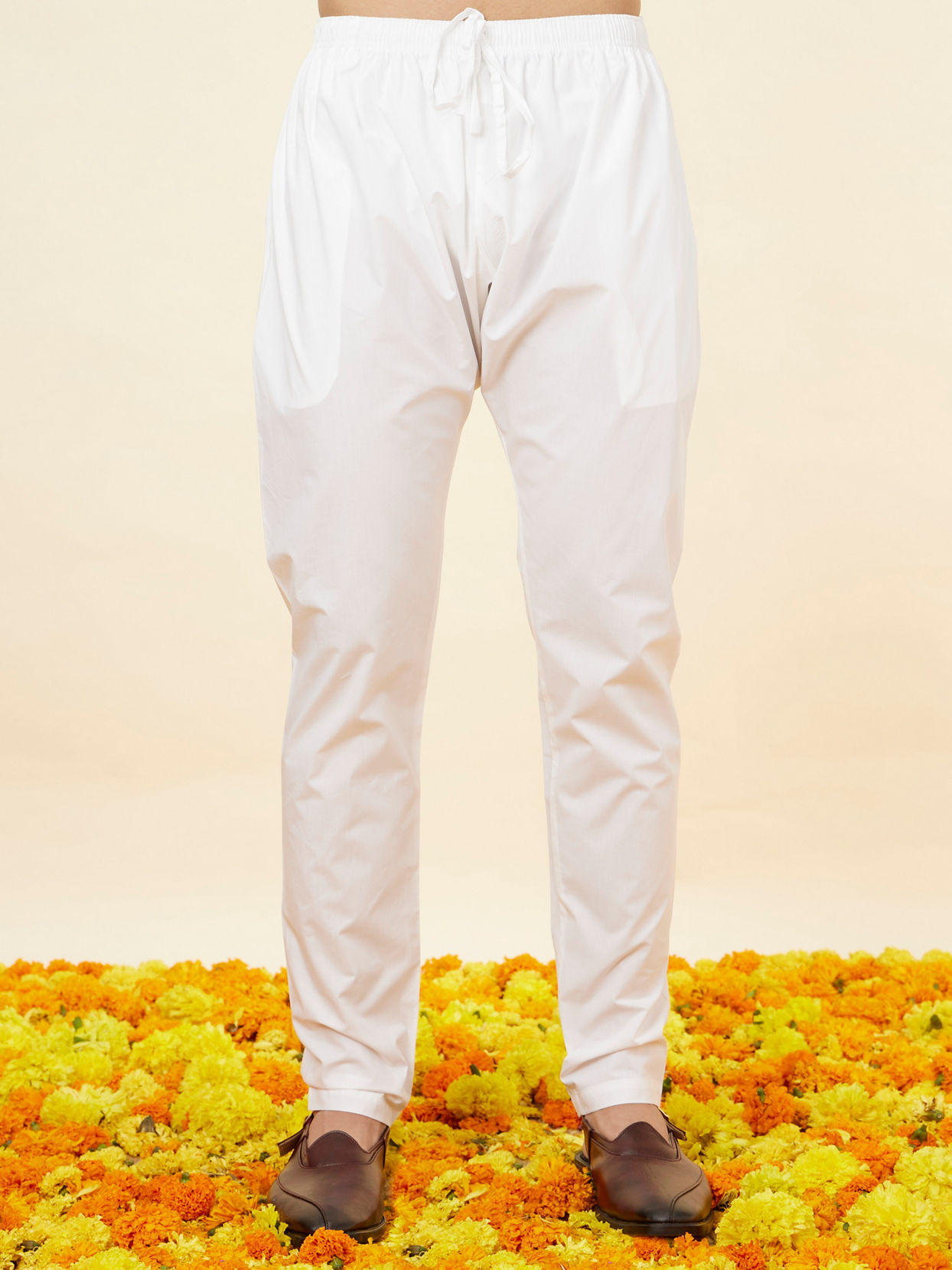 Manyavar Men Pristine White Self Patterned Kurta Set