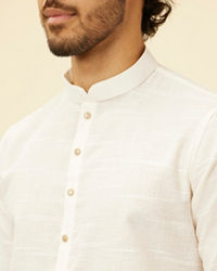Manyavar Men Warm White Grid Patterned Kurta Set