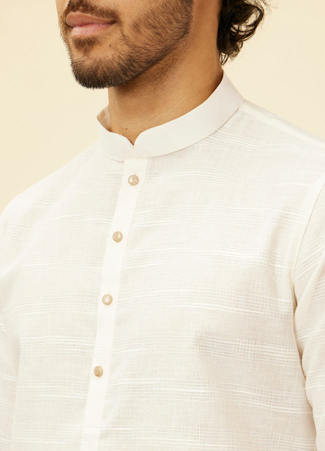 Manyavar Men Warm White Grid Patterned Kurta Set