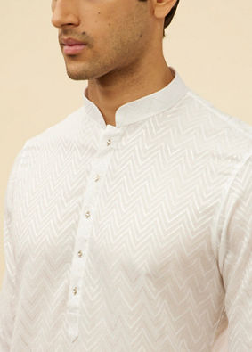 Manyavar Men Bright White Chevron Patterned Kurta Set image number 1